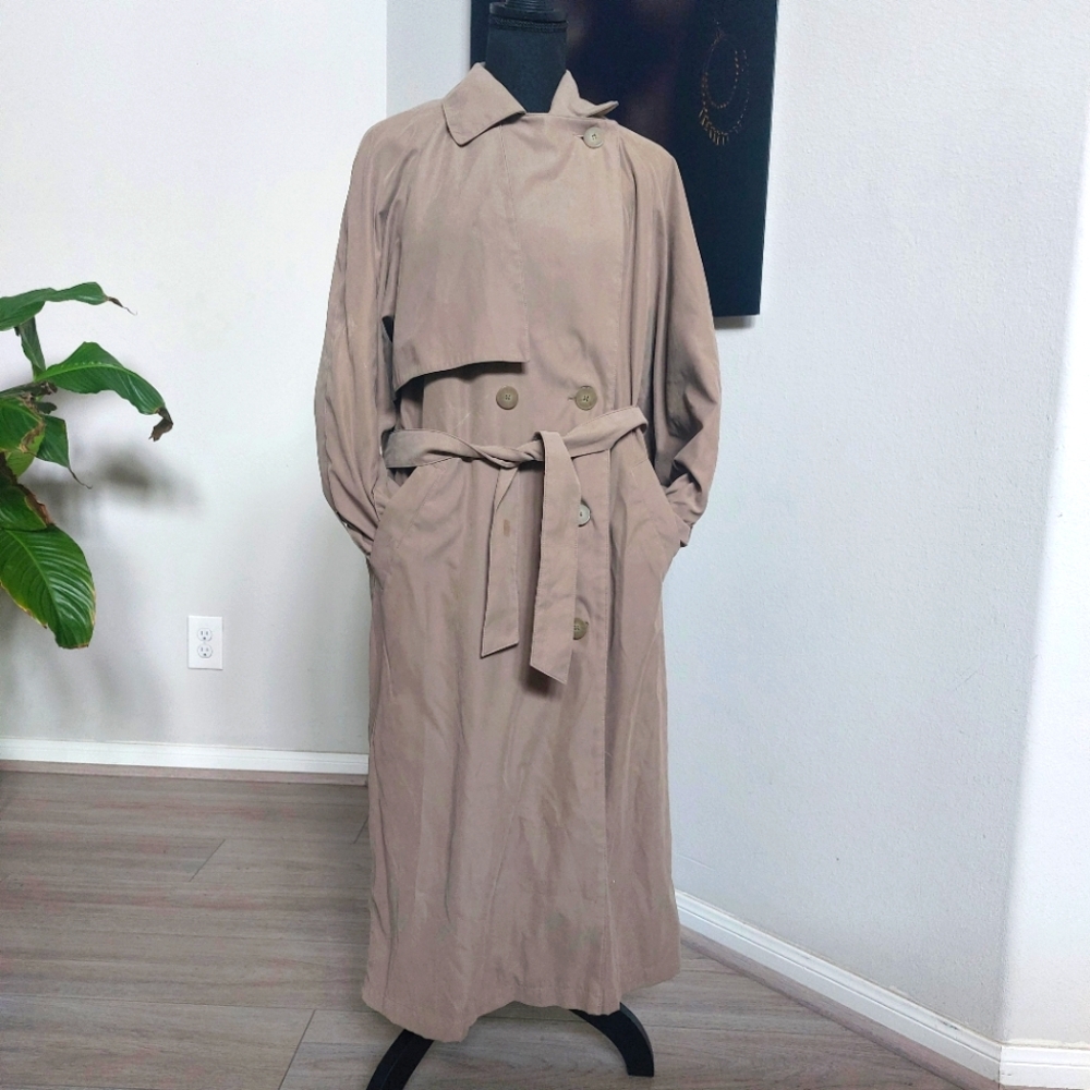 NEW YORK HARBOR From ANDREA Vintage Trench Coat Size 8P.